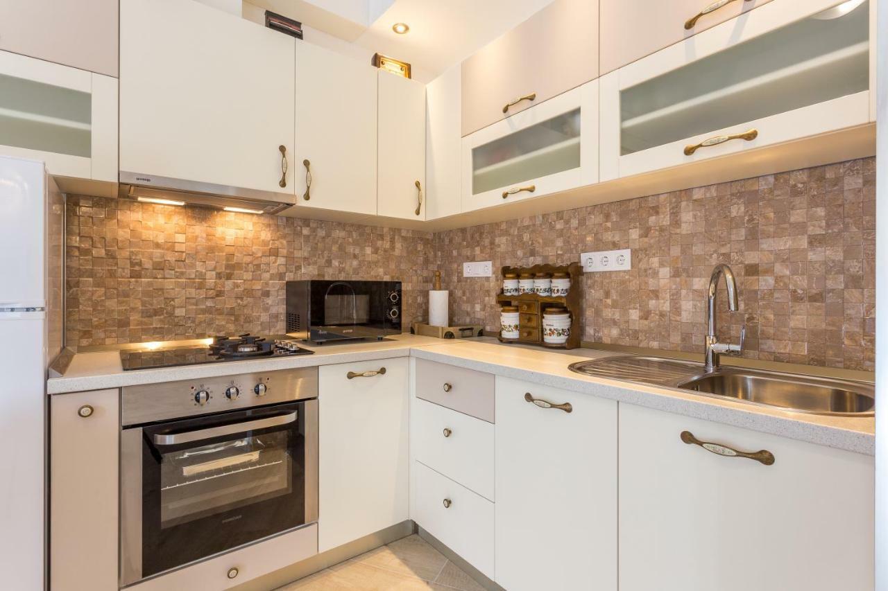 Villa Capitis In The Center هفار المظهر الخارجي الصورة