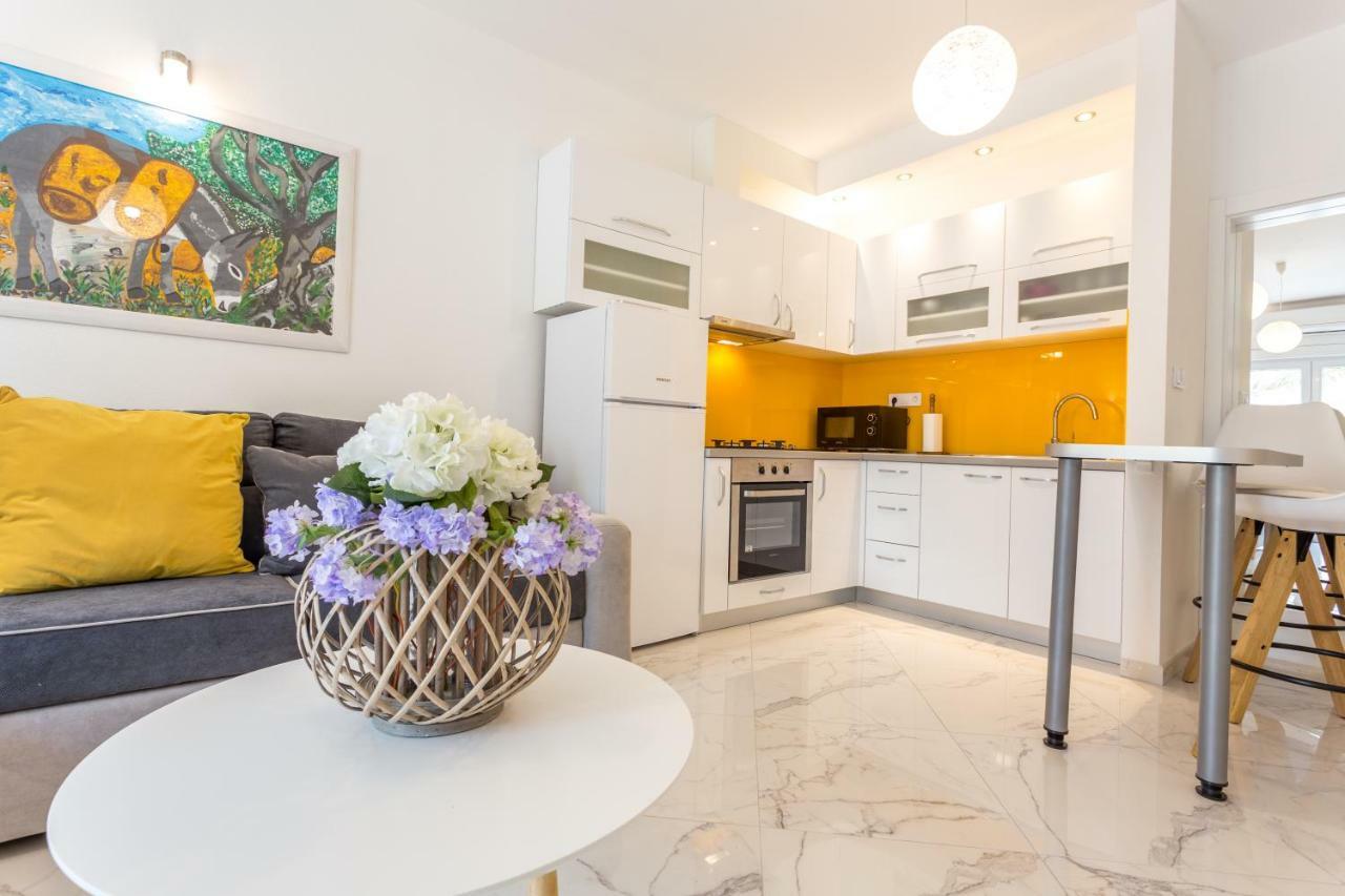 Villa Capitis In The Center هفار المظهر الخارجي الصورة